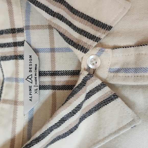 Mens button down lightweight - Picture 4 of 8